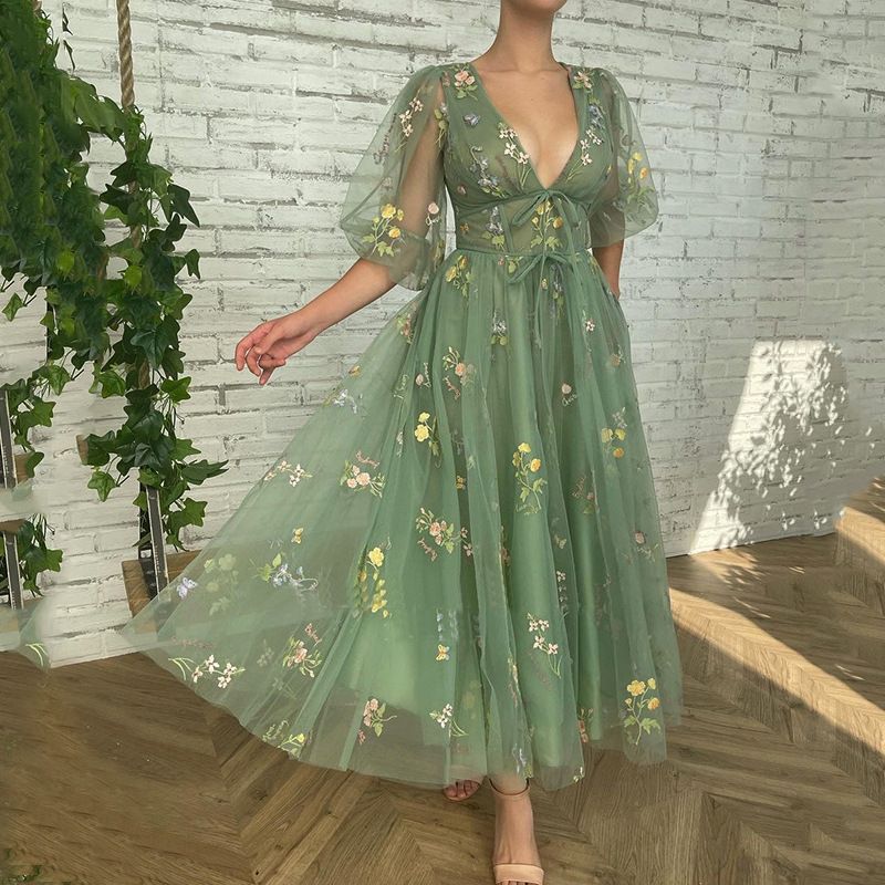 Green Tulle Evening Gown Floor Length V Neck Floral Print Puff Sleeves Sexy Long Dress Style Ball Dress_ecoleips.com