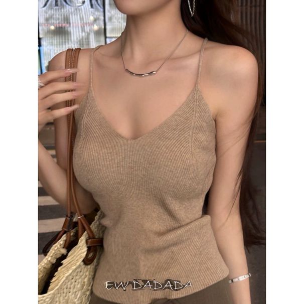 Purely Desirable Camisole For Women, A Tummy-covering Base Layer, Spicy V-neck Knitted Top, Unique Design_ecoleips.com