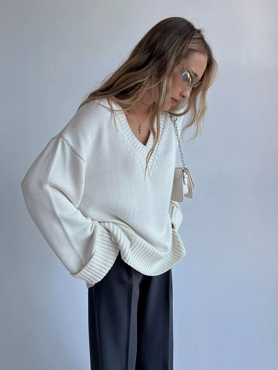 Autumn And Winter Women's Solid Color Pullover Sweater Lazy Wind V-neck Casual Splicing Long-sleeved Knitted Sweater Women_ecoleips.com