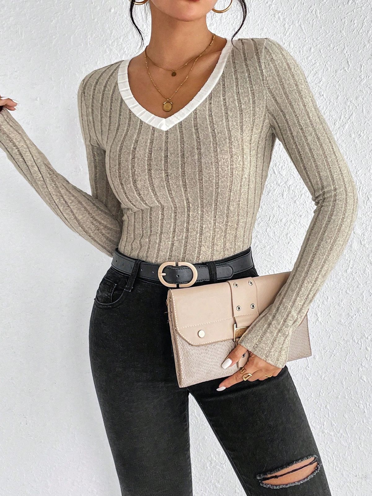 Women's Slim Sexy Knit Long Sleeve Top Women's V-Neck Neck Edge Clash Top New Autumn And Winter Women's Casual Pullover_ecoleips.com