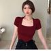 Square Collar Short-sleeved T-shirt Women's Summer Tight Big Neckline Exposed Collarbone French Retro Sexy Half-sleeved Top_ecoleips.com