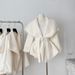 "Korean Style Winter Jacket For Women – Oversized Lapel, Adjustable Belt, Slim Fit For Petite Figures (S/M/L)"_ecoleips.com