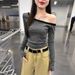 Design Slanted Shoulder Striped Long-sleeved T-shirt Women's 2025 Autumn New Off-shoulder Slim-fitting And Thin Casual Versatile Top_ecoleips.com