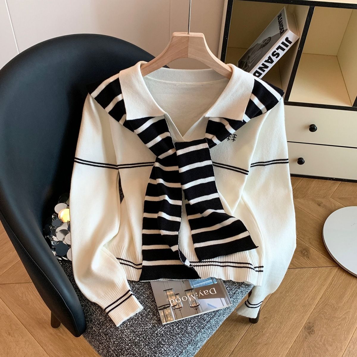 Korean Style Polo Lapel Sweater – Embroidered Pony & Striped Shawl Two-Piece Set (S/M/L/XL)_ecoleips.com