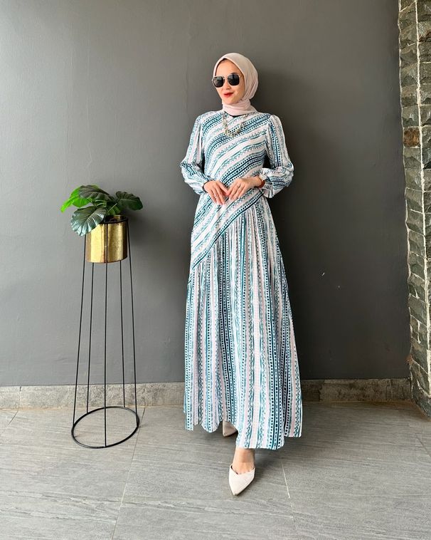 New Women's Fashion Design Striped Waist Long Dress French Splicing Long Dress_ecoleips.com