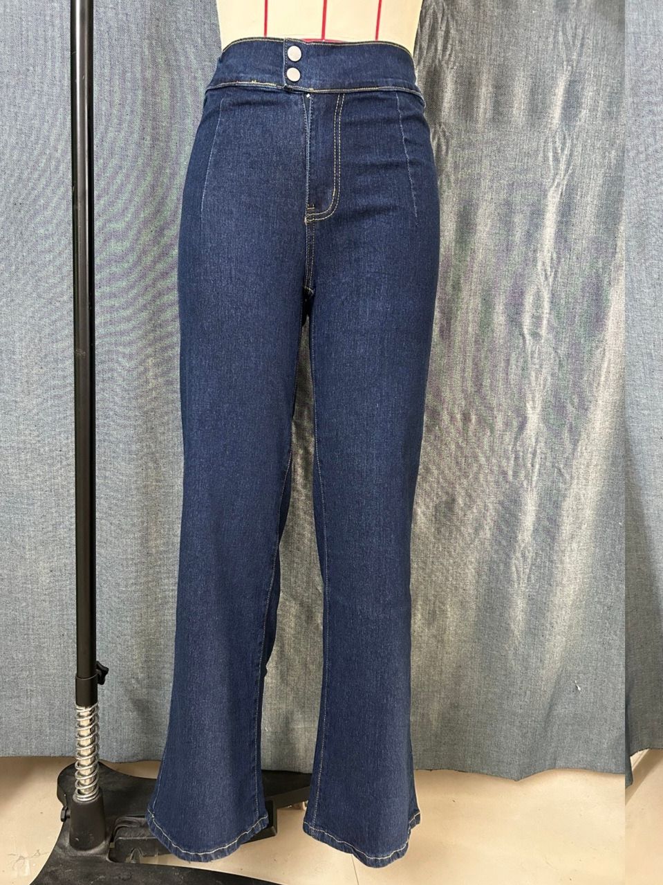 K Versatile Straight Tube Loose High Waisted Double Button Solid Color Women's Jeans_ecoleips.com