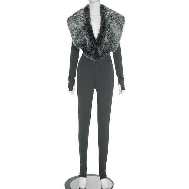 "Women's Furry Footed Jumpsuit - Long Sleeve Bodycon Romper With Cozy Fleece Lining For Autumn & Winter"_ecoleips.com