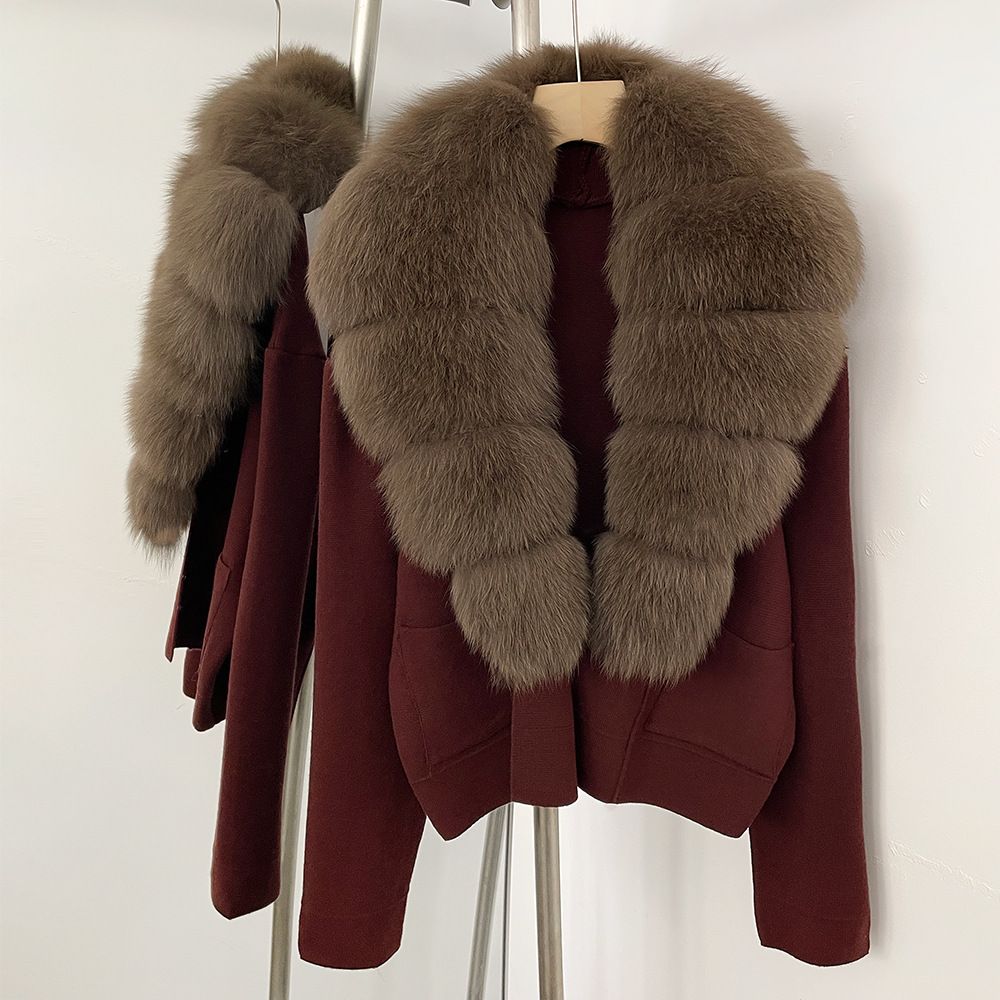Korean-Style Premium Fox Fur Collar Cardigan – Soft Cropped Knit Sweater For Women | Elegant Short Coat For Autumn & Spring (Multiple Colors)_ecoleips.com