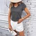 Women's Essential Slim Fit T-Shirt Solid Color Basic Tee for Everyday Comfort And Style_ecoleips.com