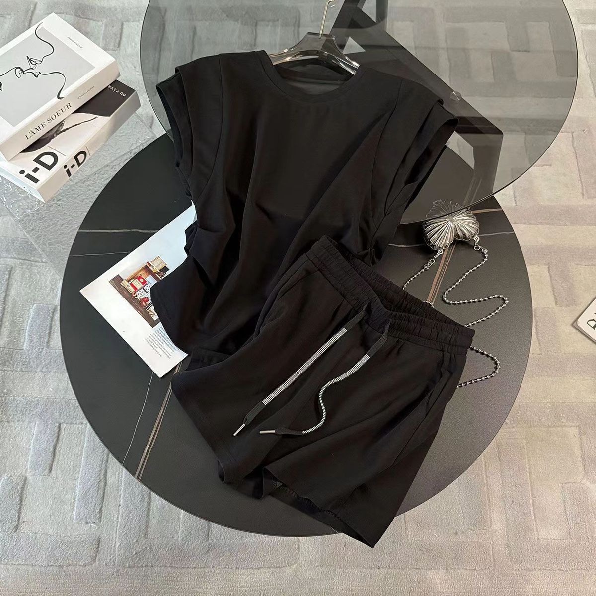 Women's Temperament Fashion Casual Suit Solid Color round Neck Short Sleeved Top with Drawstring Shorts Two Piece Set for Summer_ecoleips.com