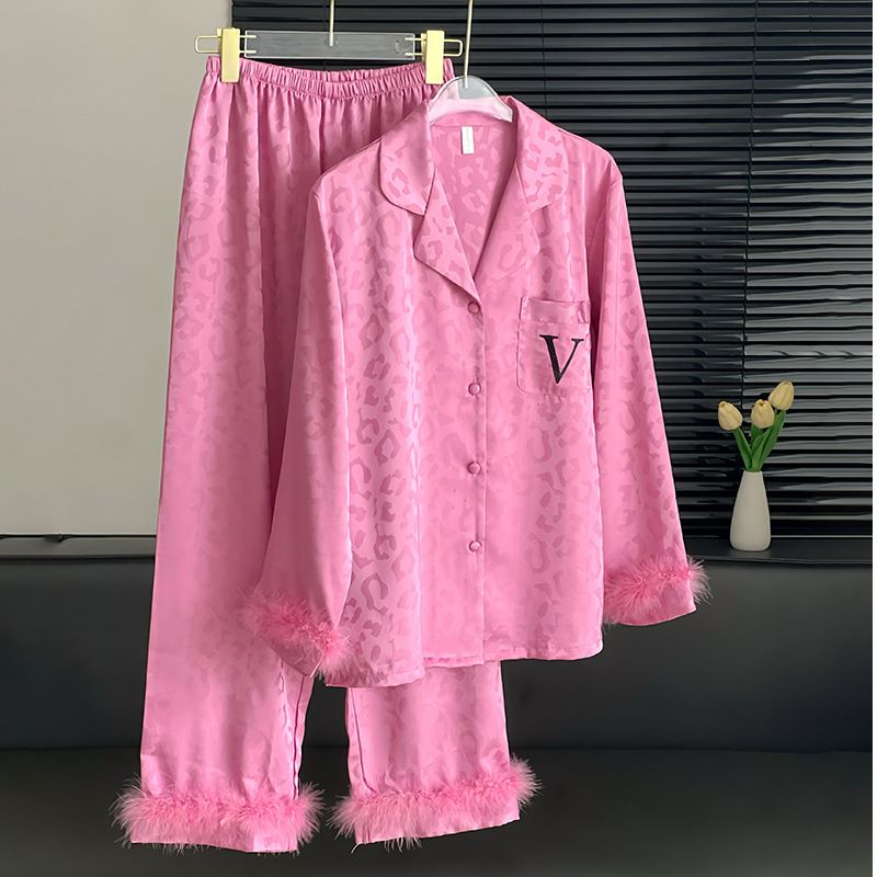 Luxury Feather-Touch Silk-Like Pajama Set – Elegant V-Neck Loungewear For Women (M-XL)_ecoleips.com