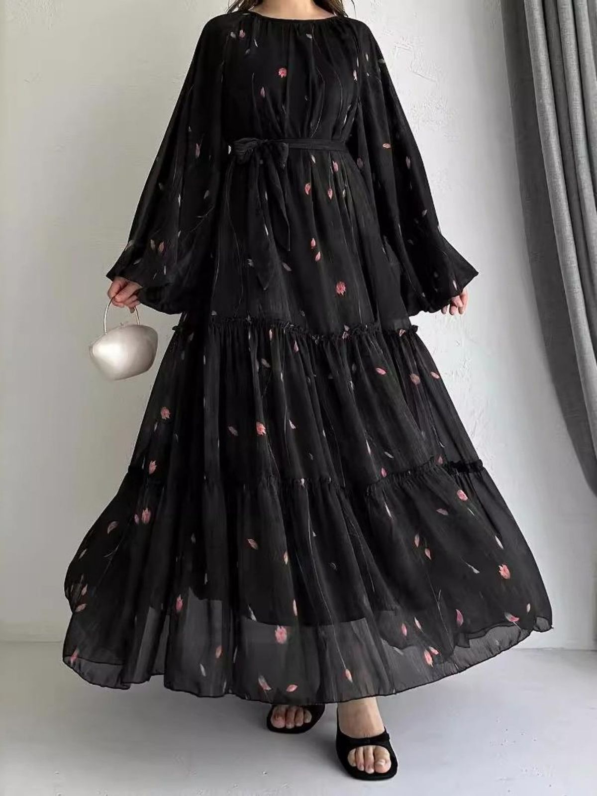 Modest Abaya Dress Elegant Muslim Floral Maxi Dress – Tiered Ruffled Sleeves & Tie-Waist Design_ecoleips.com