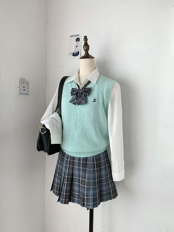 Original JK Uniform Embroidered Solid Color Japanese-style Original Sweater, Knitted Vest, V-neck, School-style,_ecoleips.com