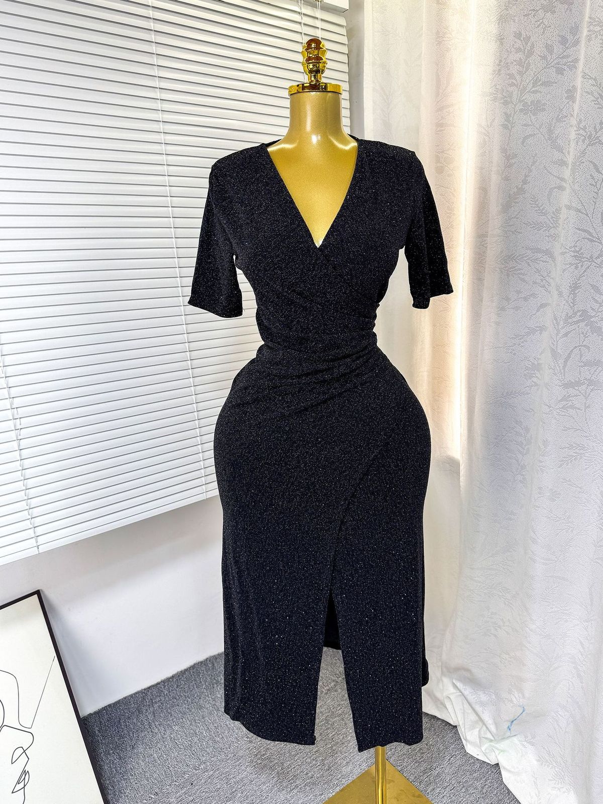 Fashion Dress For Women Summer New Sexy V Neck Slit Waist Slimming Temperament Bright Silk Hot Diamond Long Skirt_ecoleips.com