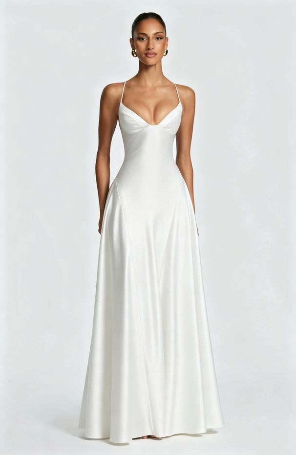 Women's Elegant Low Cut Dress European American Style 2026 New Suspender Waist High End Fashion Casual Cocktail Dresses_ecoleips.com