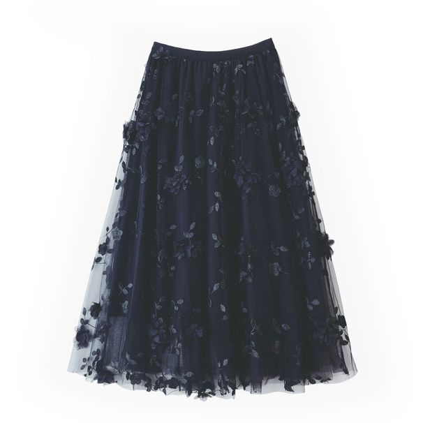 K Mesh Embroidered Half Skirt With Gentle Temperament, Medium Length Skirt, Three-dimensional Flower Heavy Yarn Skirt, Small Fresh Fairy Skirt_ecoleips.com