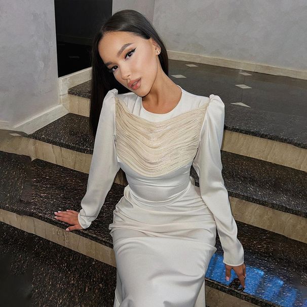 Women Classy Slim‑Fit Evening Maxi Dress, Long Sleeve Design, Waist Tie & Gathered Ruched Detail For Formal Occasions_ecoleips.com