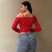 Voya Women's Slanted Neck Sweet And Spicy T-shirt With Spring And Summer Exposed Navel Design, Short Red Top For Women_ecoleips.com