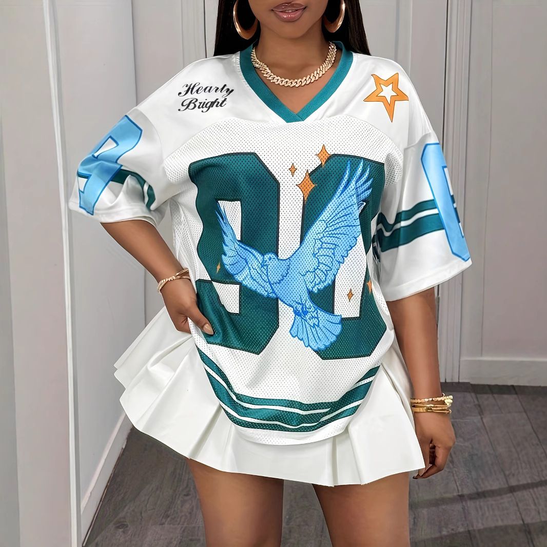 Trendy Loose-Fit Basketball Jersey T-Shirt – Hip-Hop Streetwear Style For Men & Women Statement V-Neck_ecoleips.com