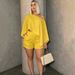 Women's Elegant Off-Shoulder Vacation Set Solid Color European And American Style Loose Top And Shorts Casual Two-Piece Outfit_ecoleips.com