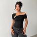 Women's Clothing Elegant Off-Shoulder T-Shirt Casual Fit Inner Top For Ladies Fashion_ecoleips.com