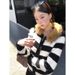 American Retro Black-And-White Striped Woolen Caped Sweater With A Fitted, Slimming Silhouette, Paired With A Sophistica_ecoleips.com