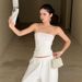 European And American Style 2025 New Splicing Sequined Tube Top White Sleeveless Slim-fitting Design Sense One-word Collar Sexy Summer Woman_ecoleips.com