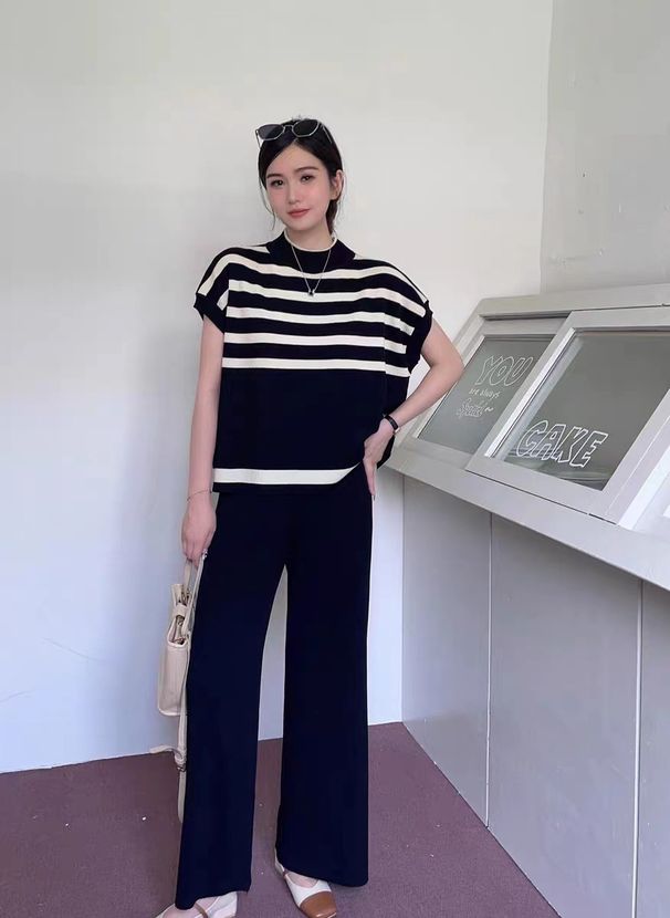 New Design Color Block Striped Knitwear Loose Sleeveless Women's Fashionable Transparent Korean Style Casual Set Polyester Blend_ecoleips.com