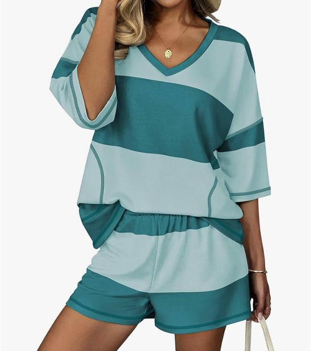 Women's Striped Two Piece Set Short Sleeve Top With Casual Shorts Spring/Summer Sportswear_ecoleips.com