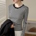 2025 High Quality Black White Striped T-Shirt Women's Pure Cotton 2025 Autumn And Winter Clothing New Slim Fit Shoulder Top_ecoleips.com