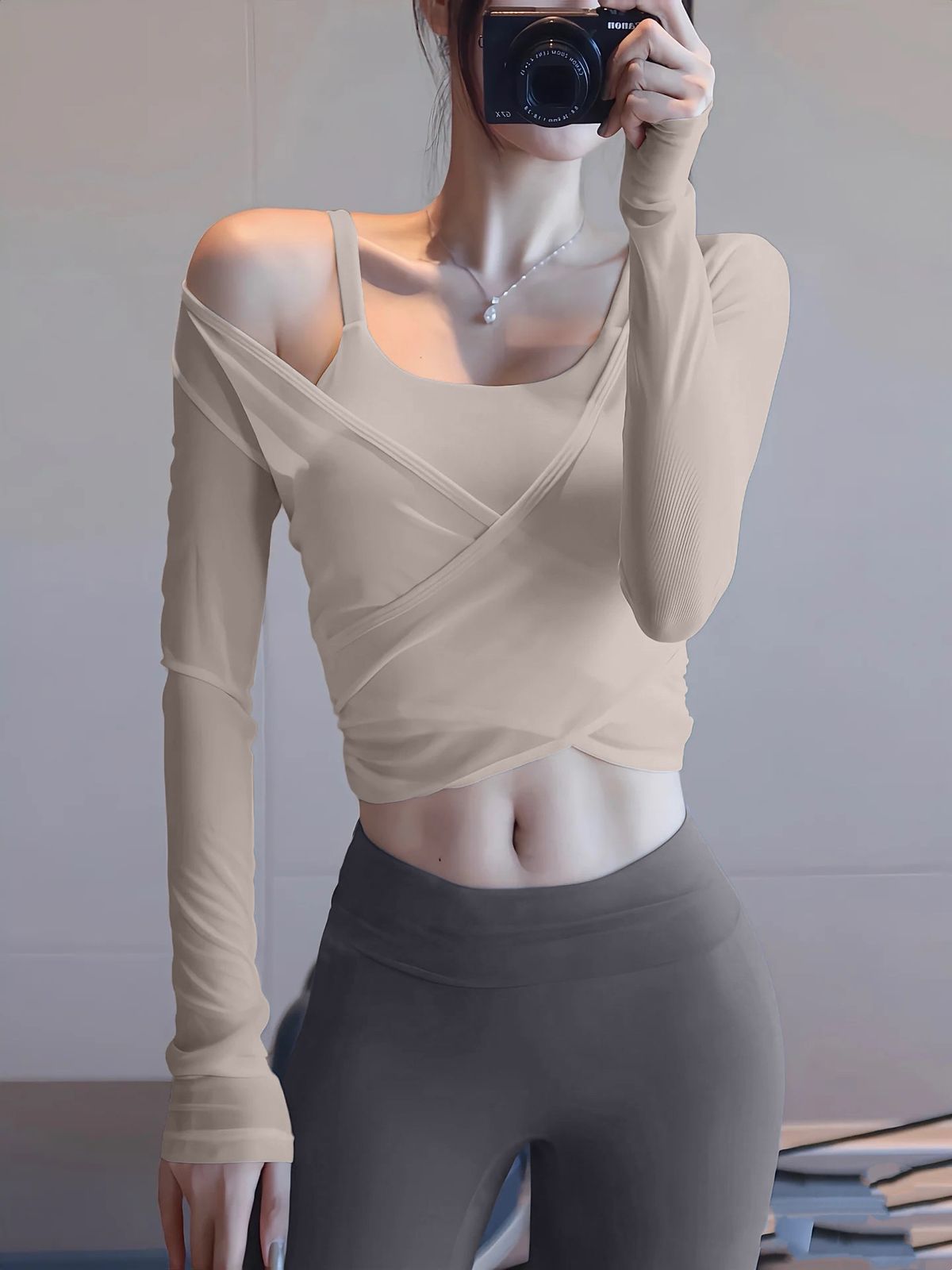 Women's Long Sleeved Tank Top Padded Bra Straps Two Piece Yoga Set Slimming Hip Lifting Pilates Fitness Stylish Simple Flattering_ecoleips.com