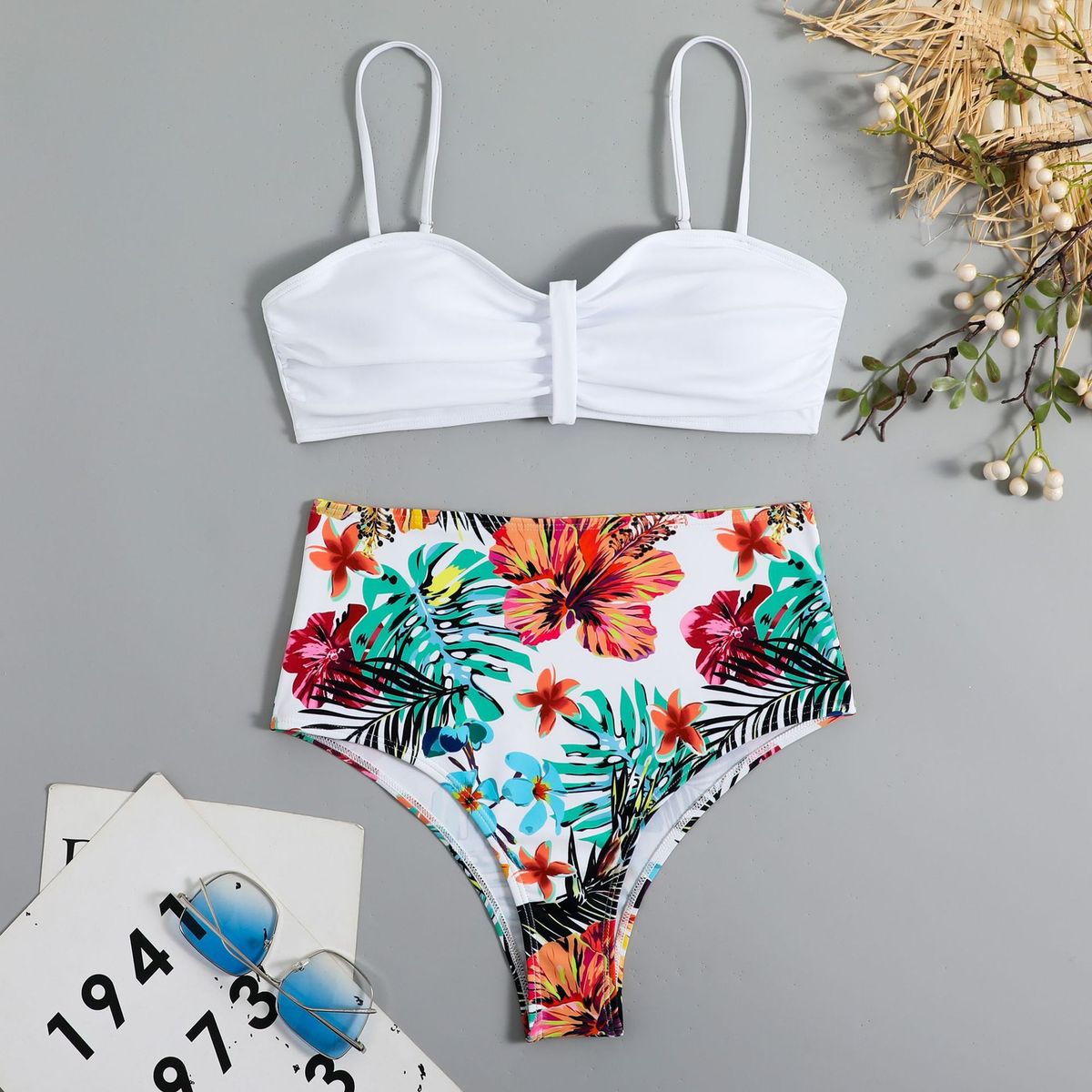 2023 New Split Bikini Sexy Bikini Beach Swimwear for Women_ecoleips.com