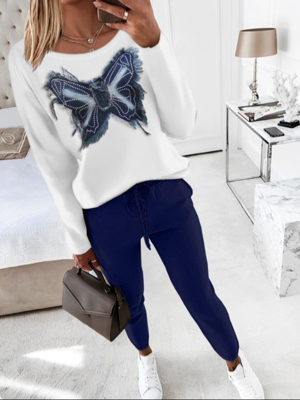 Women’s Clothing Spring and Summer New Casual Contrast Off shoulder Denim Butterfly Decorated Long sleeved Top Color blocked Pants Two piece Set_ecoleips.com