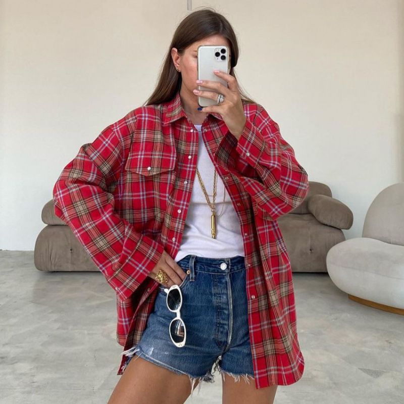 Laid-Back Spring Style: A Versatile Plaid Shirt With Turned-Down Collar For Work And Casual Wear_ecoleips.com