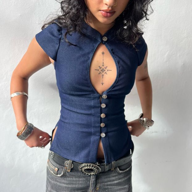 Summer Chic Cutout Top For Women - Stylish Hollow Out Sexy Tee With Buttons, Casual Streetwear Fashion Fit_ecoleips.com