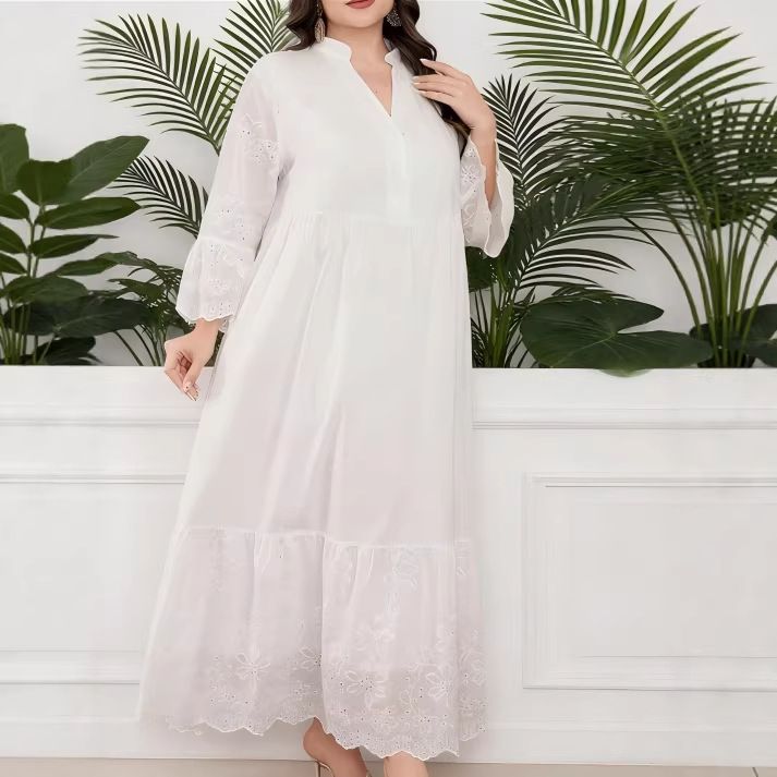 Exclusive Cross-border Plus-size Hollow Embroidered Dress, Middle Eastern Muslim White V-neck Loose Vacation Robe_ecoleips.com