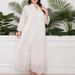 Exclusive Cross-border Plus-size Hollow Embroidered Dress, Middle Eastern Muslim White V-neck Loose Vacation Robe_ecoleips.com