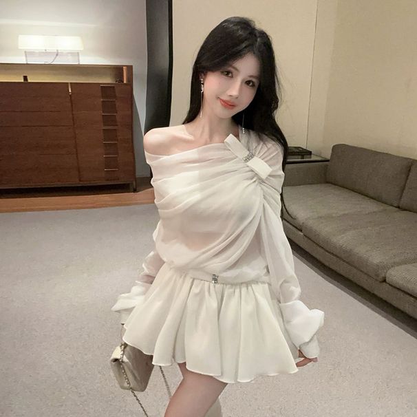 Purely Desirable White Heavy-duty High-end One-shoulder Ruched Semi-transparent Ultra-fairy Chiffon Shirt + High-waisted_ecoleips.com