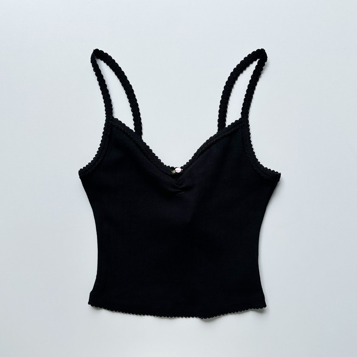 Korean Niche Brand Jennie's Same Style Rose V-neck Lace Ruffle Camisole_ecoleips.com