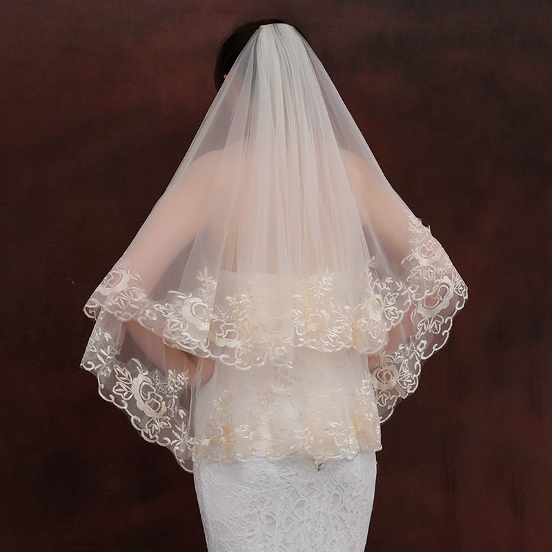 Champagne Colored Wedding Veil Single Layer Lace Trim Korean Style 1.35 X 1.1 Meters Accessory for Wedding Dresses_ecoleips.com