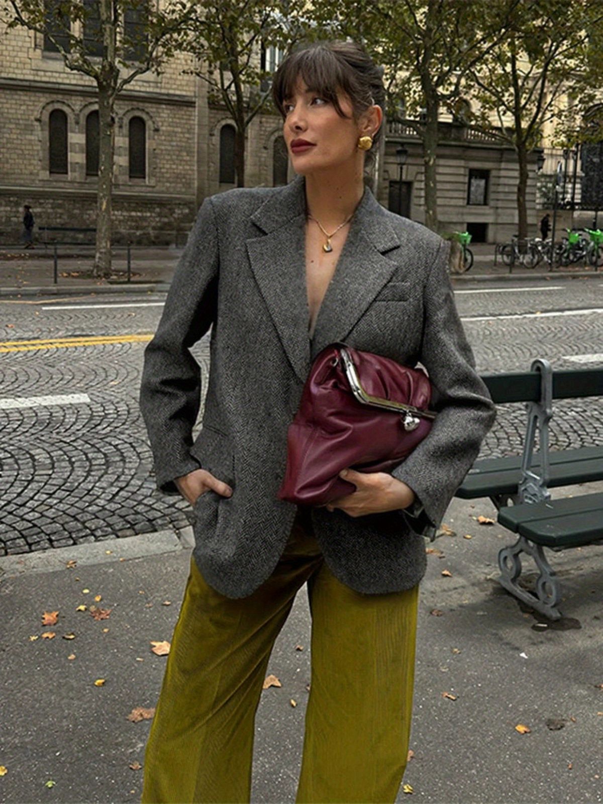 2026 Women's Woolen Suit Jacket In Hepburn-Style Medium-Length Fashionable Retro Top_ecoleips.com