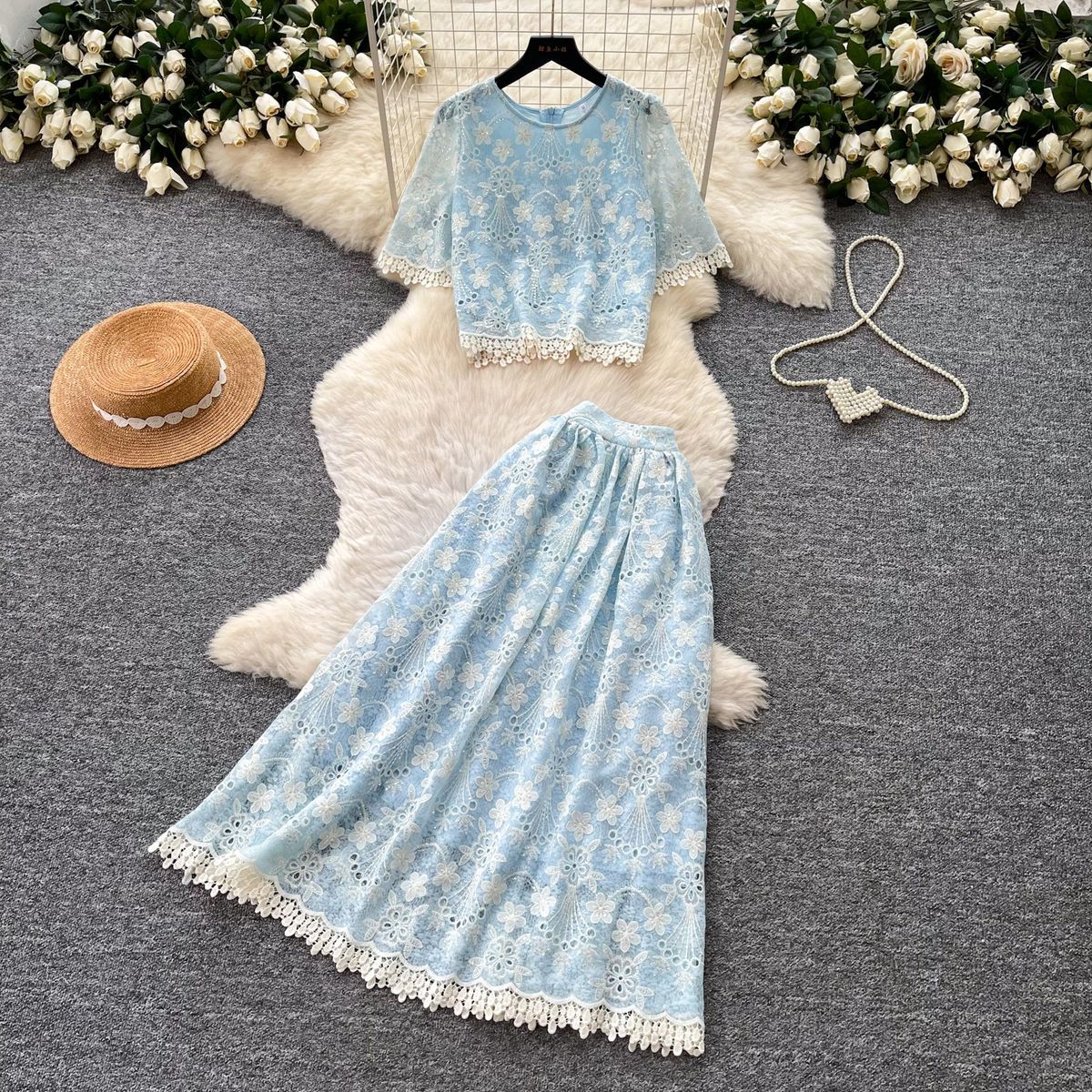 Women's French Style Lace Set Soft Feminine Openwork Top High-Waisted Skirt Two Piece Summer Outfit for Commuting Slimming_ecoleips.com