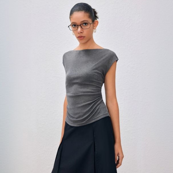 Voya Women's Solid Color Short Sleeved Women's T-shirt Slim Fit Round Neck 2026 Summer Style Temperament Commuting Top_ecoleips.com