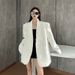 ng2510292 Heavy-duy Jacquard Beaded Whie Blazer For Women, Auumn Elegan Socialie Syle, Ligh Luxury, High-end Niche Sui_ecoleips.com