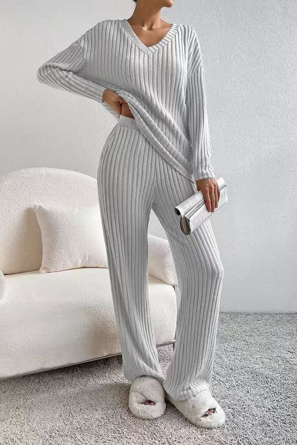 Cozy Ribbed Lounge Set – Oversized V-Neck Top & Straight-Leg Pants, Relaxed Two-Piece Outfit For Women (Fall/Winter Edition)_ecoleips.com