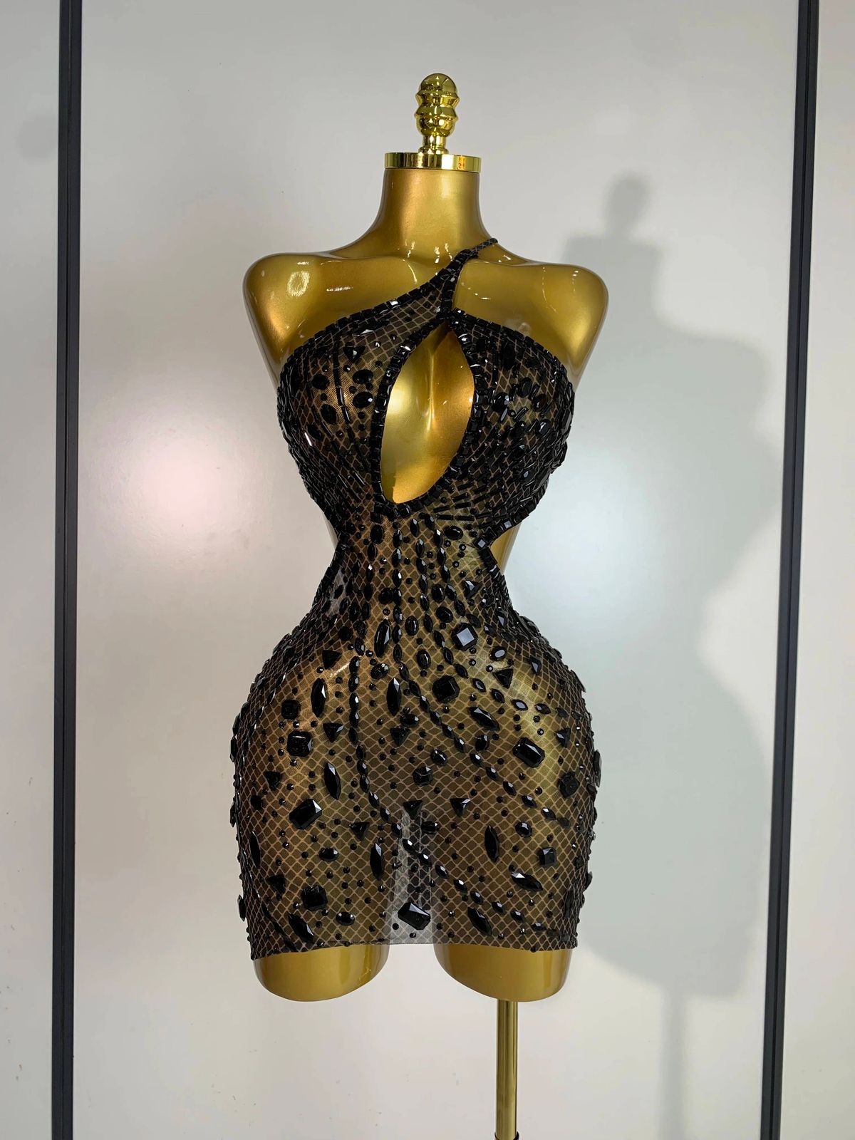 Sexy Sparkly Diamond Backless Short Dress 2025 Women Sleeveless Mesh See Through Evening Birthday Gown Singer Stage Outfit X47U_ecoleips.com
