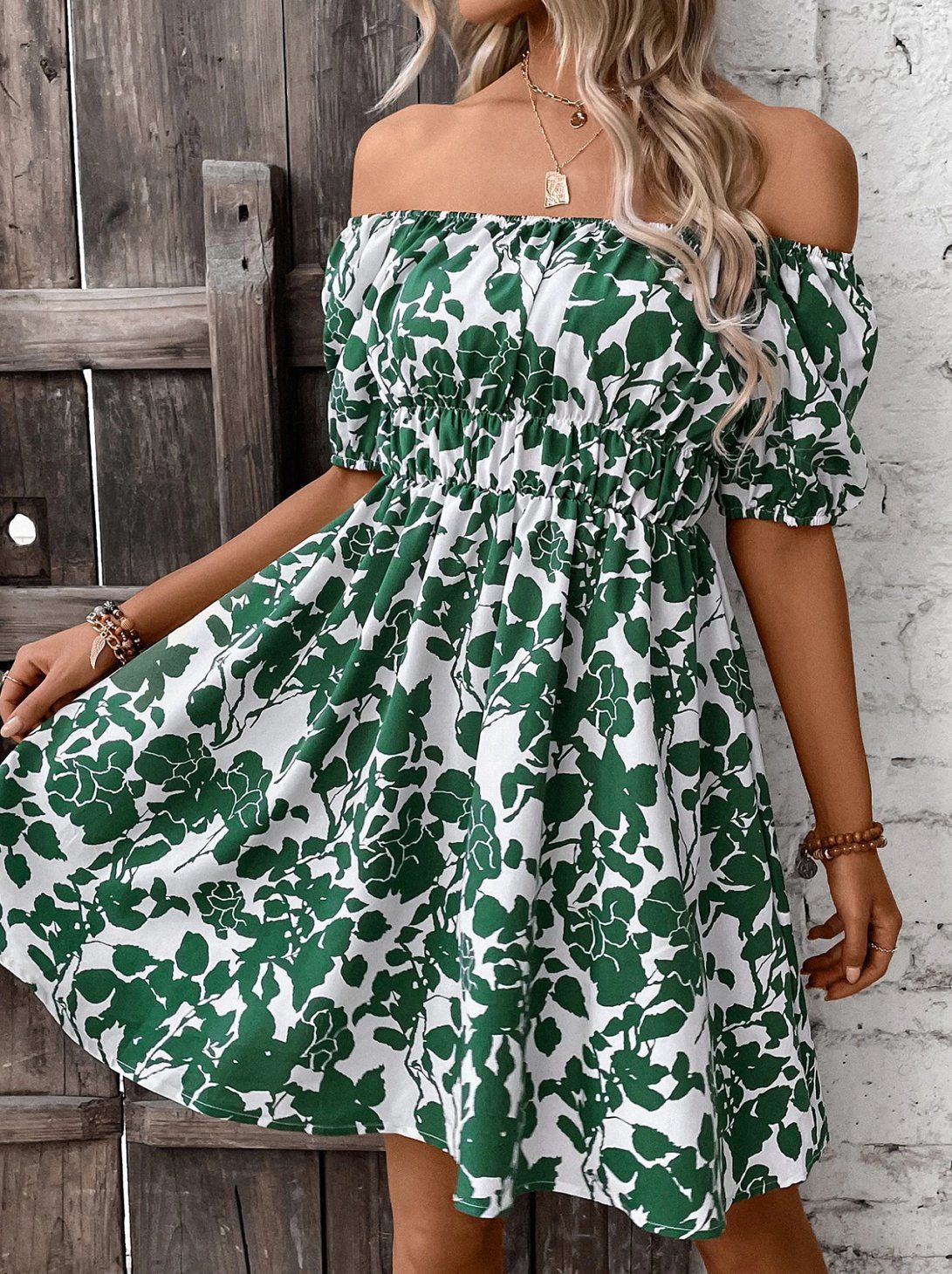 New Casual Off-Shoulder Dress Short Sleeve Loose Floral Print Women's Fashion Dress_ecoleips.com