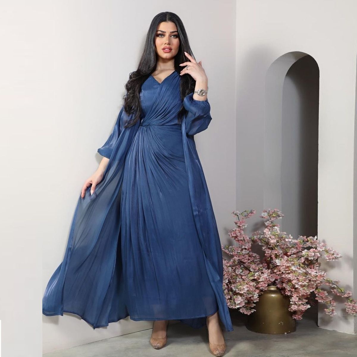 2024 Cross-Border Blue Long-Sleeve V-Neck Middle Eastern Women's Arabic Dress Set_ecoleips.com
