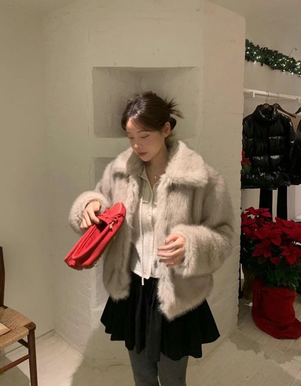 Korean Oversized Faux Fur Coat With Lapel Collar – One-Size Grey Winter Jacket, Trendy Streetwear_ecoleips.com