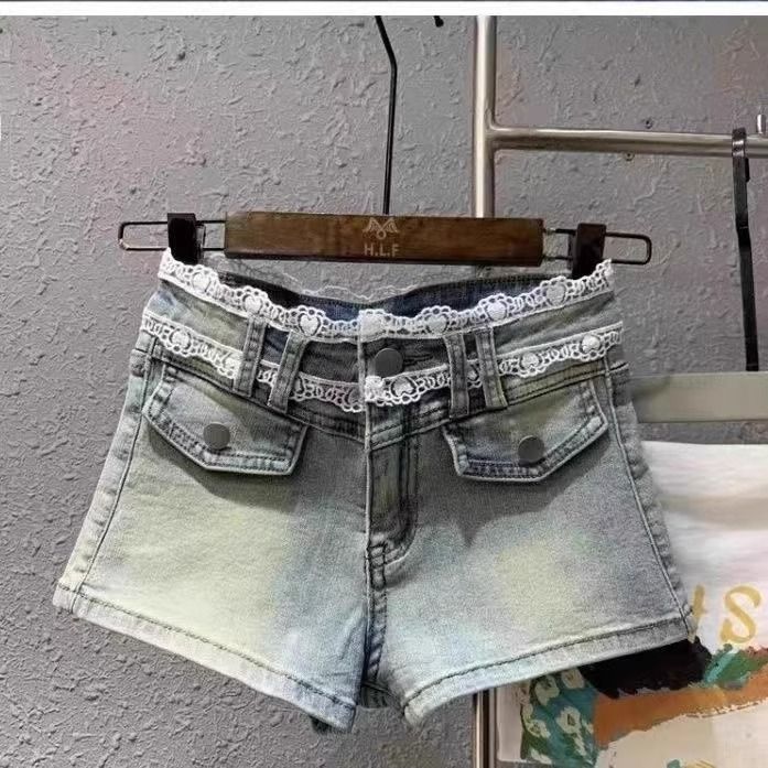 High-Waisted Slimming Denim Shorts for Women Lace Trim Bodycon Hot Pants Loose Fit Washed Style Perfect for Summer_ecoleips.com